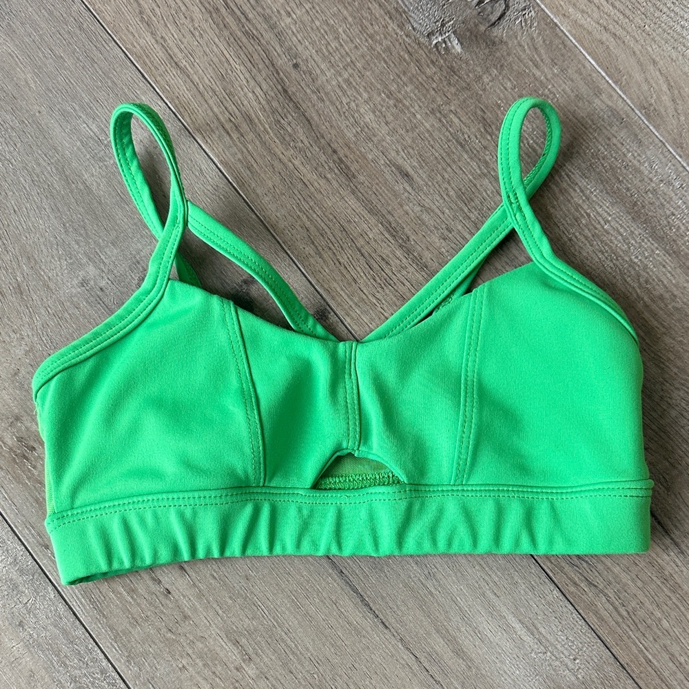 Five the label like green dance top YL